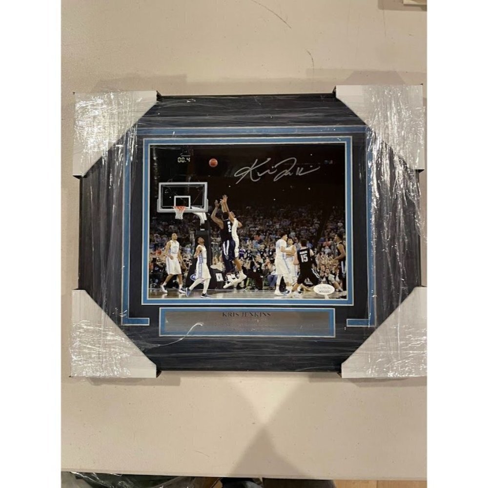 Kris Jenkins signed autographed Villanova "The Shot" 8x10 framed photo JSA
